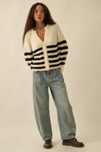Load image into Gallery viewer, STRIPE COLLARED CARDIGAN (Copy)
