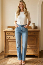 Load image into Gallery viewer, SHAPE HIGH RISE STRAIGHT JEANS