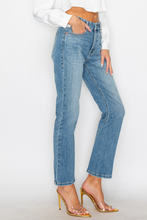 Load image into Gallery viewer, SHAPE HIGH RISE STRAIGHT JEANS