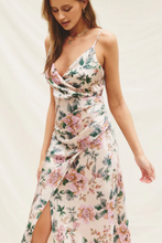 Load image into Gallery viewer, ADDISON SURPLICE DRESS // FINAL SALE