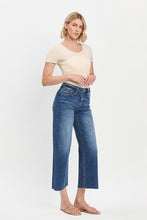 Load image into Gallery viewer, HIGH RISE RAW HEM CROP WIDE LEG JEANS
