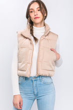 Load image into Gallery viewer, *RESTOCK*POCKET PUFFER VEST
