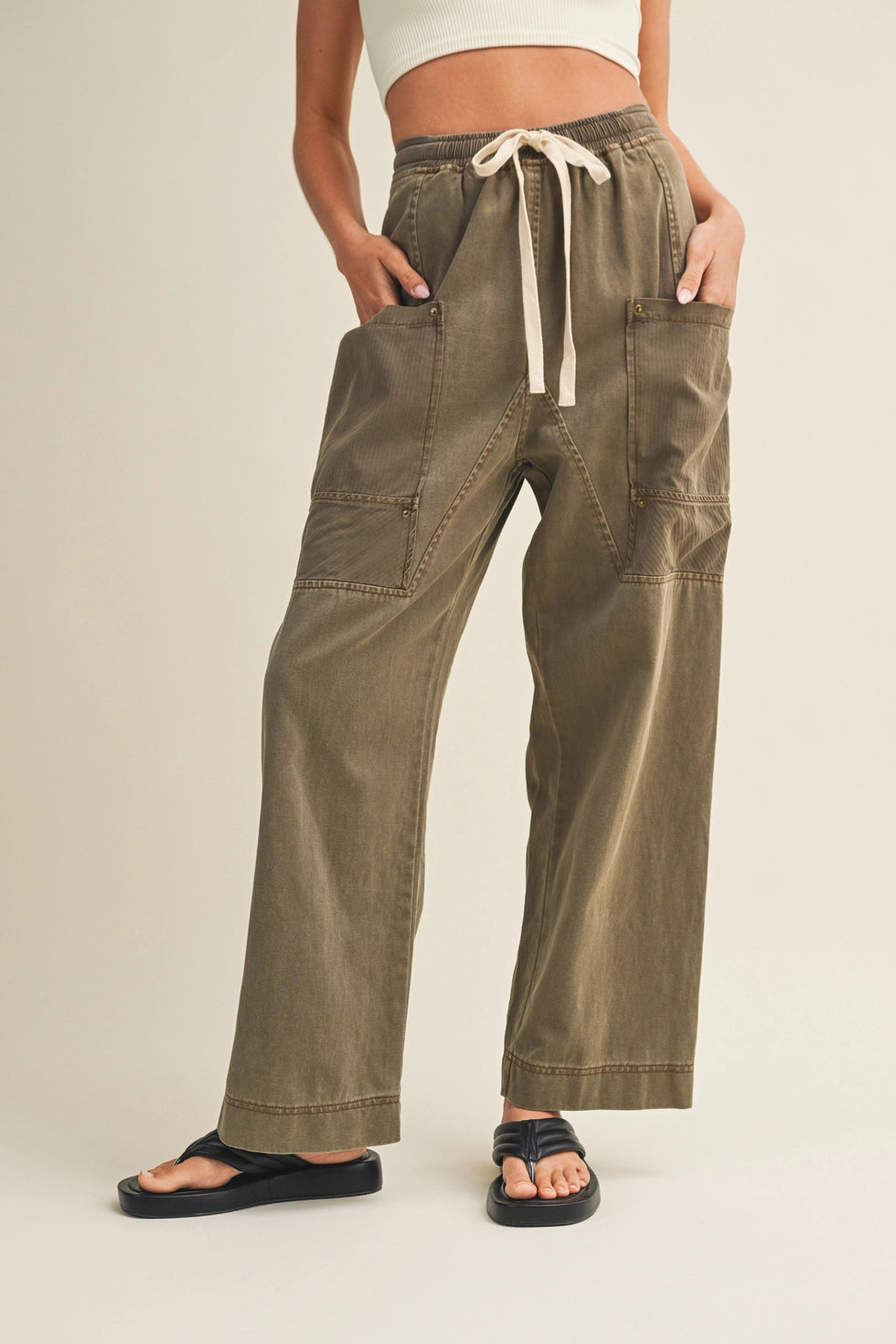 SIDE POCKET WIDE LEG PANTS