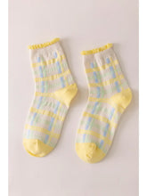 Load image into Gallery viewer, PLAID CREW SOCKS // 2 STYLES
