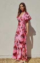 Load image into Gallery viewer, POPPY FLUTTER SLEEVE MAXI DRESS
