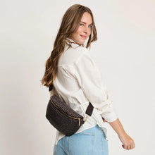 Load image into Gallery viewer, GIZELLE CROSSBODY // MODA LUXE
