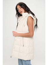 Load image into Gallery viewer, IVORY CLOUD PUFFER VEST
