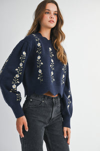 FLORAL EMBROIDERED SCALLOP SWEATER