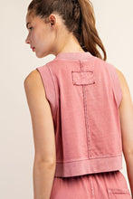 Load image into Gallery viewer, MINERAL WASHED CROPPED SLEEVELESS TOP
