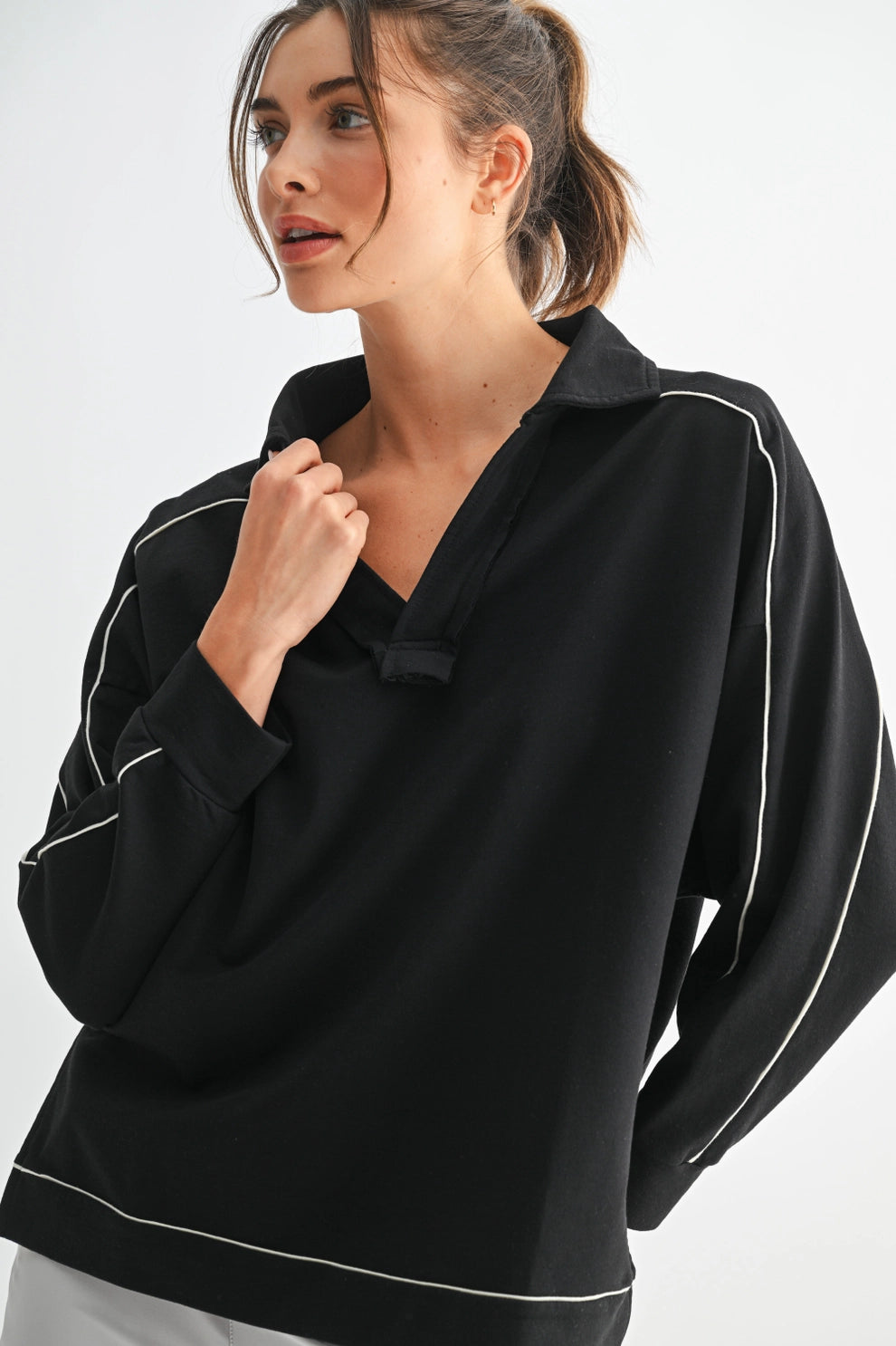 COASTLINE COLLARED PULLOVER