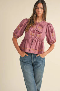 EMBROIDERED PUFF SLEEVE TOP