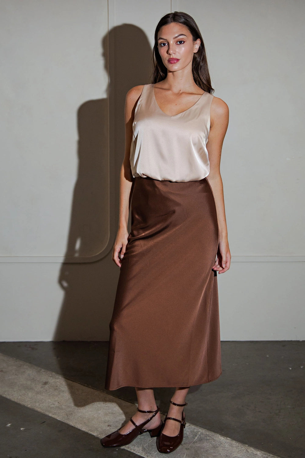TAYLOR STRETCH SATIN MIDI