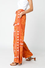 Load image into Gallery viewer, MADRID WIDE LEG PANTS // FINAL SALE
