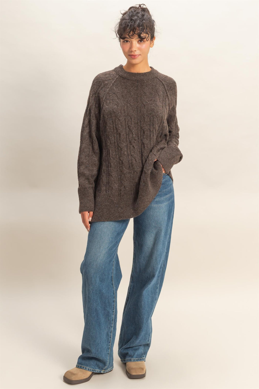 LUXE CREW NECK CABLE KNIT SWEATER // 2 COLORS