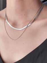 Load image into Gallery viewer, KAI DOUBLE NECKLACE // 2 COLORS
