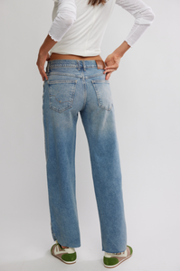 RISK TAKER MID-RISE STRAIGHT // FREE PEOPLE