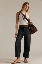 Load image into Gallery viewer, DEEP TRANCE DROPPED BF DENIM // FREE PEOPLE

