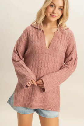 COLLARED CABLE SWEATER WITH SLITS SWEATER