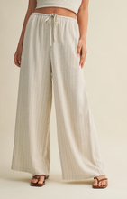 Load image into Gallery viewer, STRIPE LINEN PANTS
