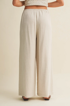 Load image into Gallery viewer, STRIPE LINEN PANTS
