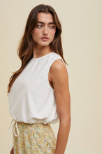 Load image into Gallery viewer, IVORY LINEN BUBBLE HEM TOP
