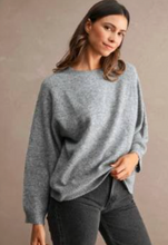 Load image into Gallery viewer, REESE RAGLAN SWEATER
