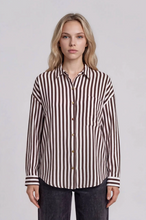 Load image into Gallery viewer, POPLIN BUTTON DOWN
