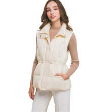 Load image into Gallery viewer, ALPINE TOGGLE PUFFER VEST // 2 COLORS
