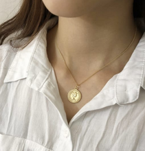 Load image into Gallery viewer, ELIZABETH COIN NECKLACE
