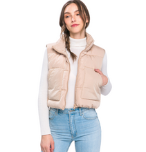 Load image into Gallery viewer, *RESTOCK*POCKET PUFFER VEST
