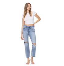 Load image into Gallery viewer, SUPER HIGH RISE RELAXED STRAIGHT DENIM
