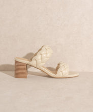 Load image into Gallery viewer, CHUNKY HEEL BRAIDED SANDAL
