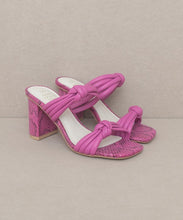 Load image into Gallery viewer, RAQUEL STRAPPY KNOT HEEL // 2 COLORS
