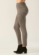 Load image into Gallery viewer, LUXE VEGAN SUEDE SLIMMING PANT // 2 COLORS
