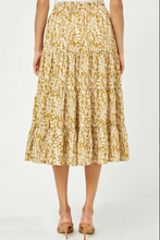 Load image into Gallery viewer, FINAL SALE // SIENNA TIERED ELASTIC WAIST SKIRT
