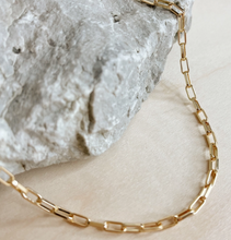 Load image into Gallery viewer, ELLE NECKLACE
