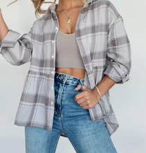 Load image into Gallery viewer, PLAID RUFFLE HEM TOP
